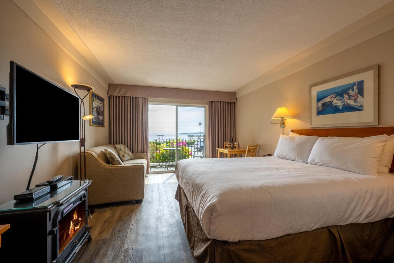 Sidney Waterfront Inn & Suites Екстер'єр фото