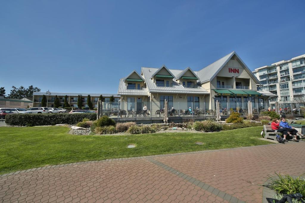 Sidney Waterfront Inn & Suites Екстер'єр фото